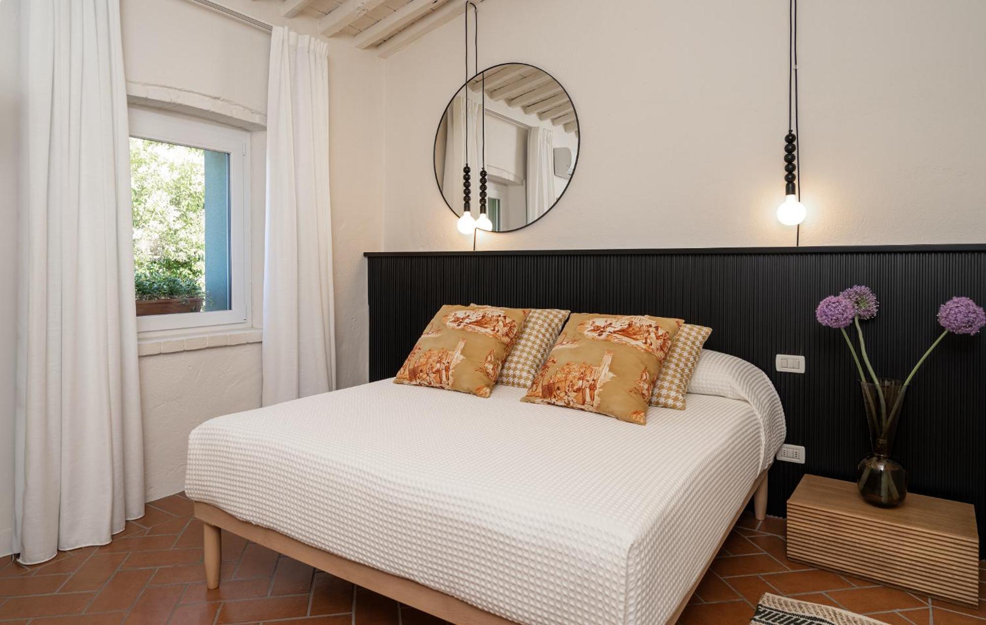 Scarlea Rooms Cecina  Extérieur photo